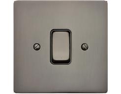 Stylist Grid Polished Bronze L07
